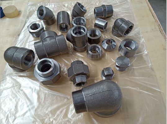 Hot Dipped Galvanized Fitting ASME B16.11 ASTM A105 Elbow Cap Tee 3000LB