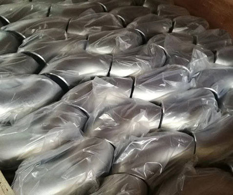 Tutup Peredam Tee Siku Dilas Mulus DIN EN10253 Minyak Karat ANSI Hitam