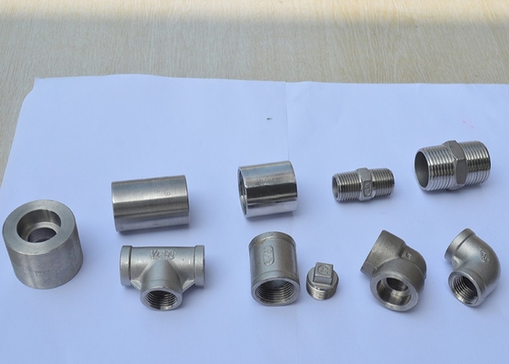 A234-WPB Pelana Pipa Baja Seamless Welded Tee Varnish Butt Welded Pipe Fitting Pipa baja galvanis siku